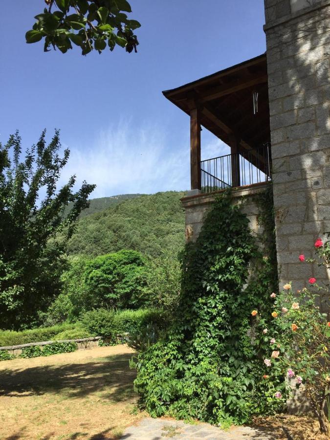 La Casona De Mimi Villa เซร์เซดียา ภายนอก รูปภาพ