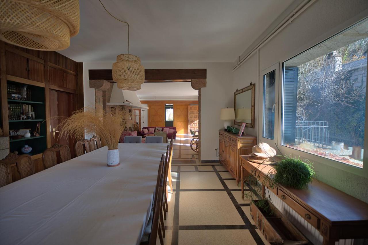 La Casona De Mimi Villa เซร์เซดียา ภายนอก รูปภาพ